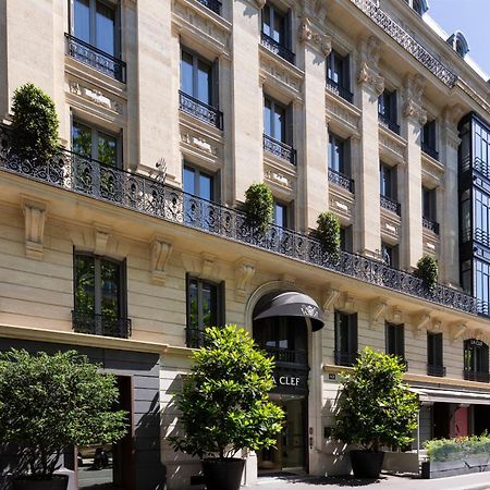 Отель La Clef Tour Eiffel Paris By The Crest Collection Экстерьер фото